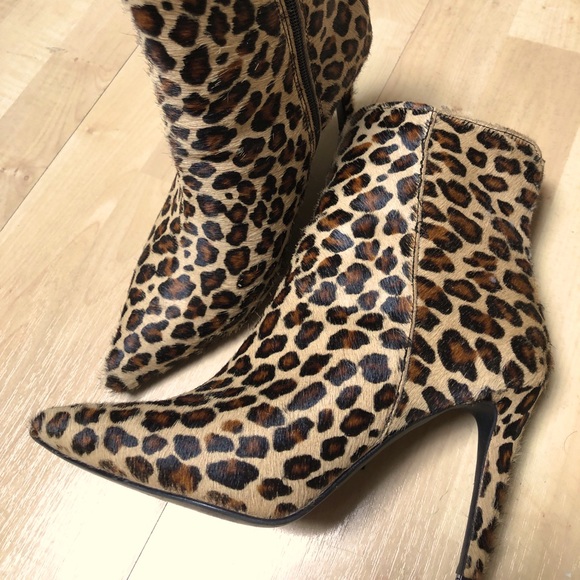 Pony Hair Leopard Print Booties size 8 - Picture 1 of 5